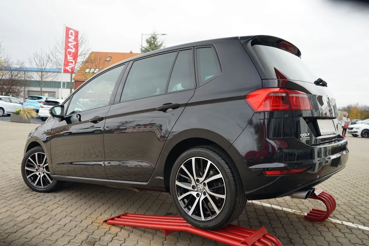 Volkswagen Golf Sportsvan 1.4 TSI Lounge DSG...  Image 4